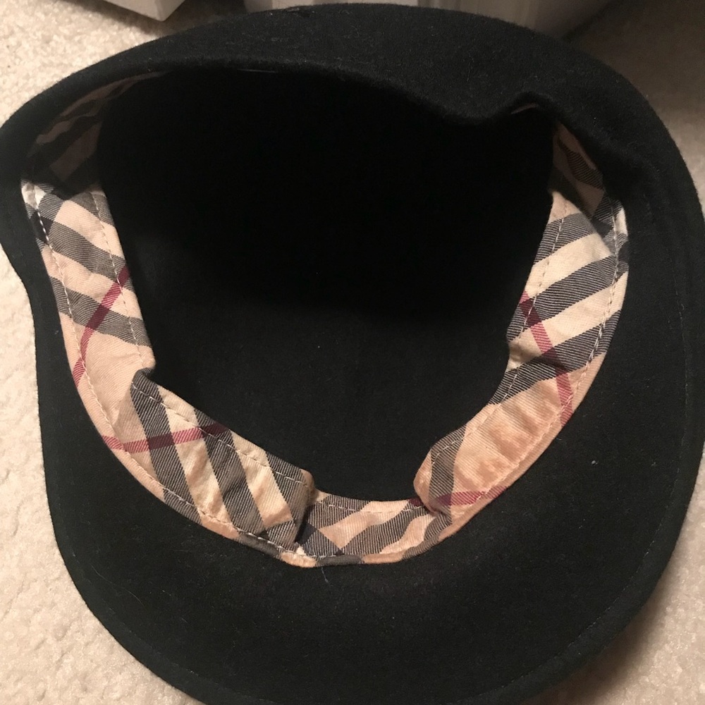 Authentic Burberry wool hat